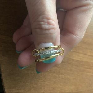 Elegant Gold and Silver Women's Ring